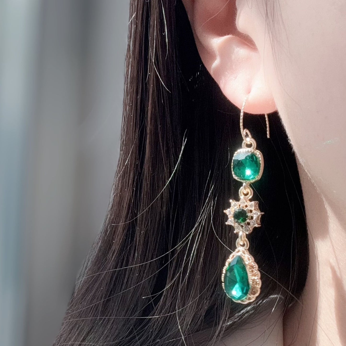 Retro Green Zircon Drop Earrings